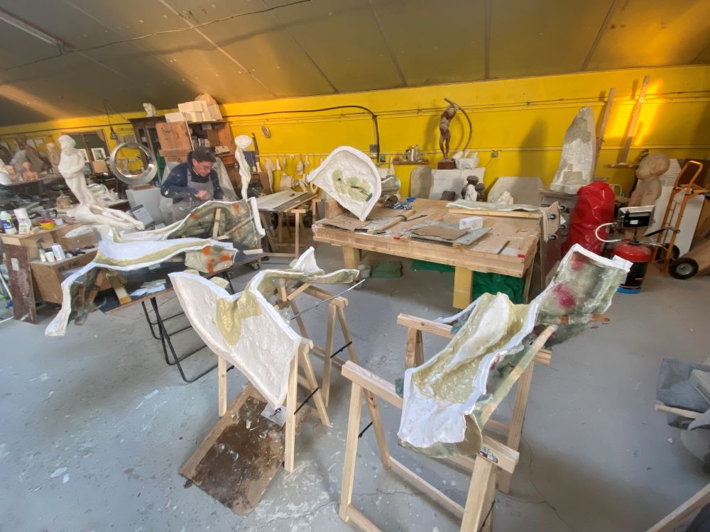 Les différentes parties du moule prêtes pour l'application du gel coat